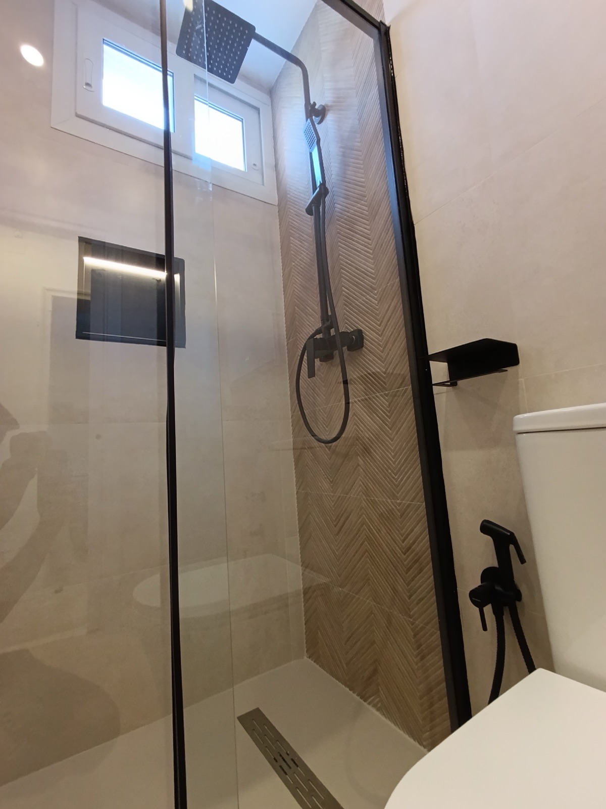Reforma de baño en Madrid - DC Reformas